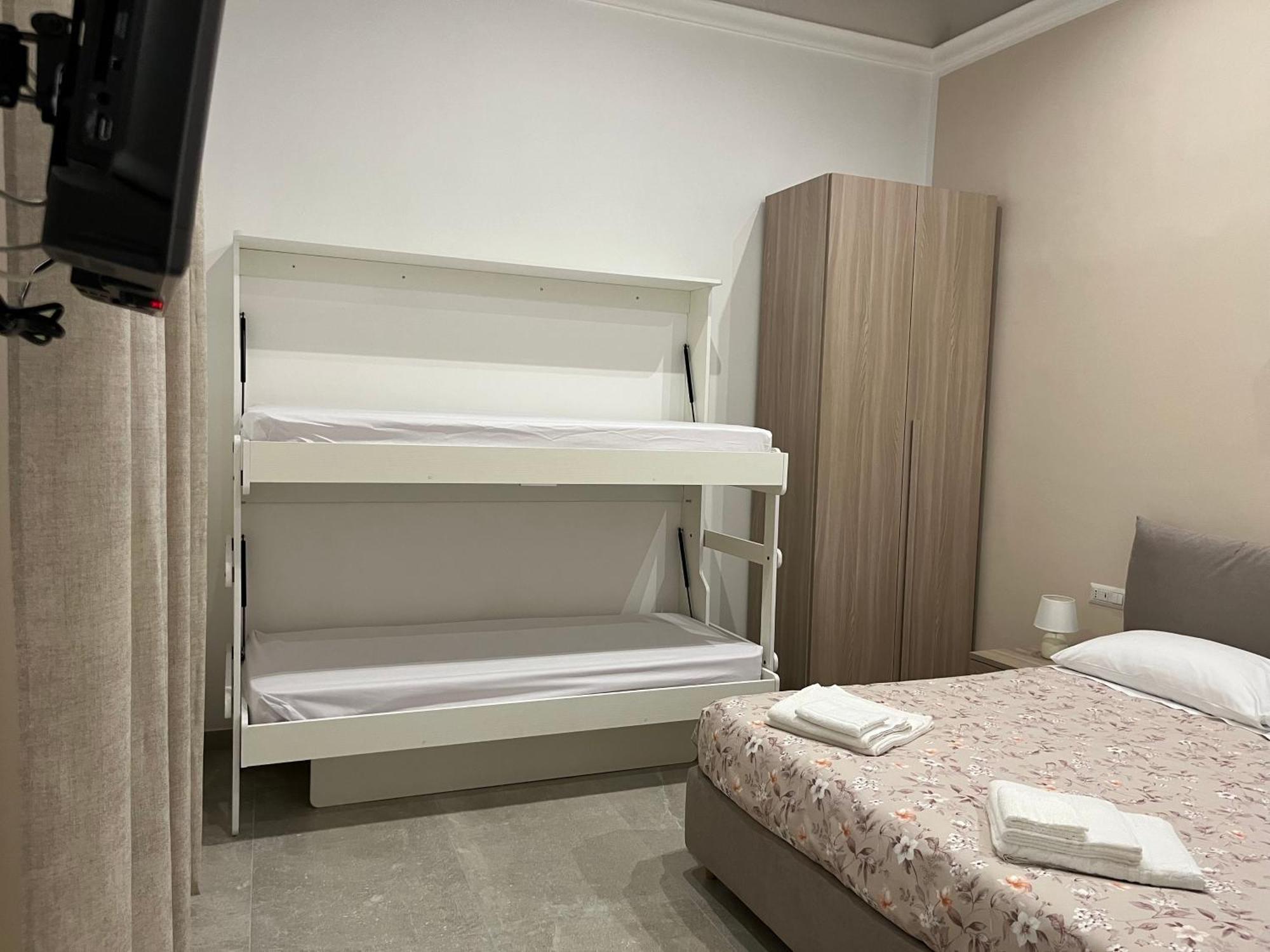 Neapolis Francy Vesuvio Gasthuis Napels
